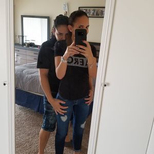 Meet your Posher, Aidalis